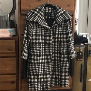 Cole Haan houndstooth coat size 4